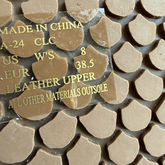 Faherty Reef Brown Leather Flip Flops sz8 - Picture 7 of 12